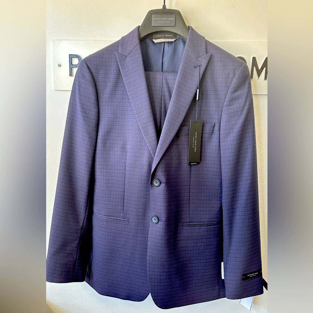 Marc New York Boys size 16 suit
